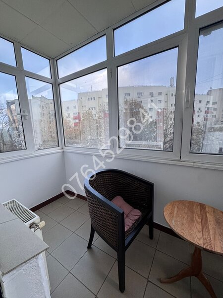 Tineretului, Str. Pridvorului , la 7 minute metrou Mihai Bravu, langa Parc.